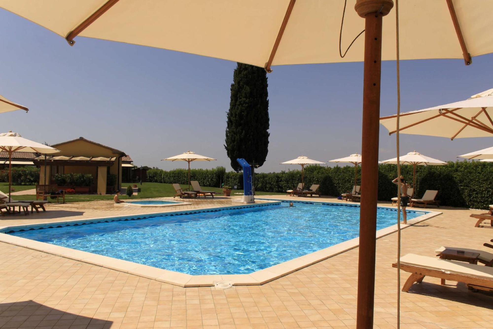 Podere Tre Cipressi Aparthotel Campiglia Marittima Kültér fotó