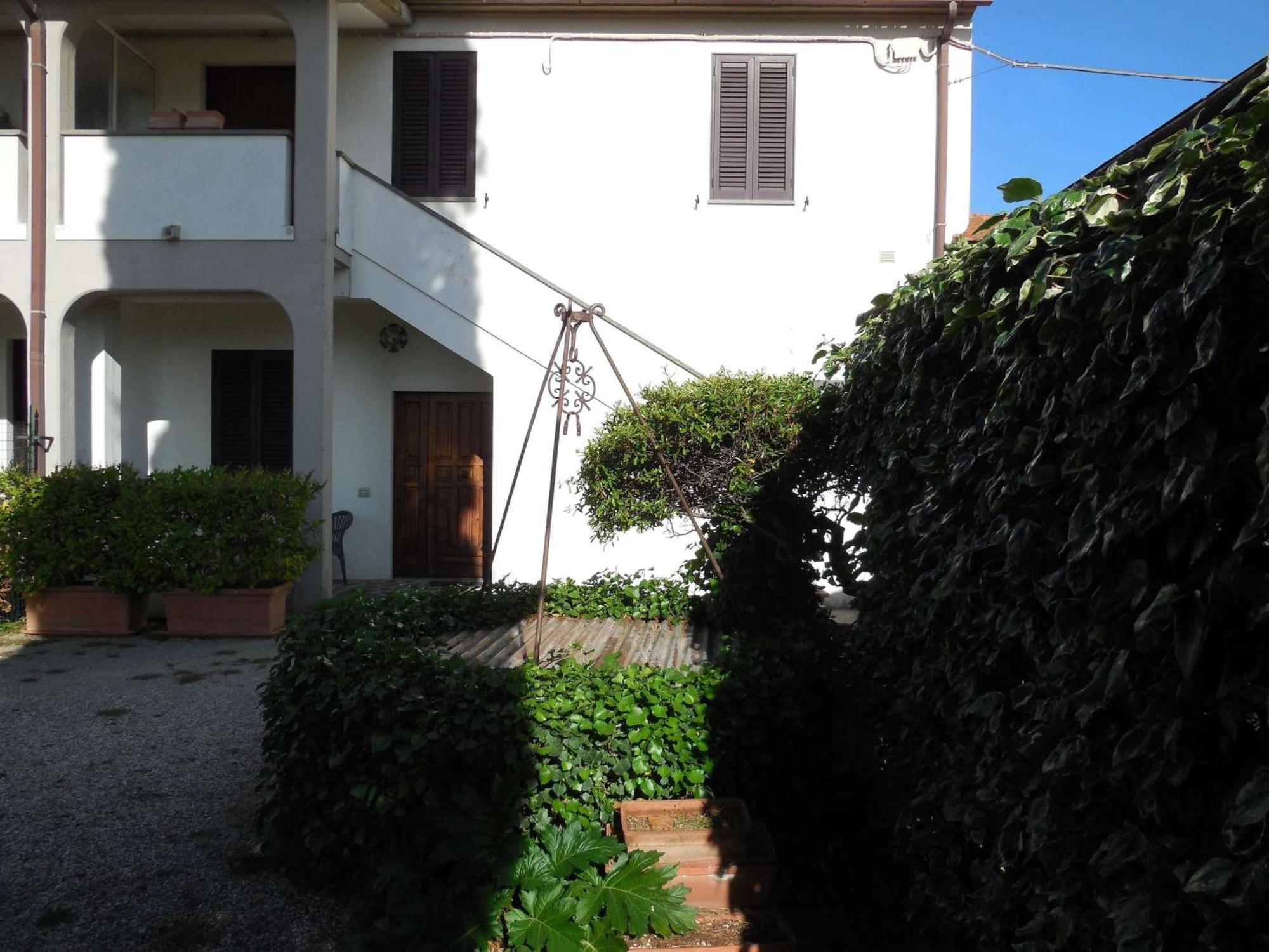 Podere Tre Cipressi Aparthotel Campiglia Marittima Kültér fotó