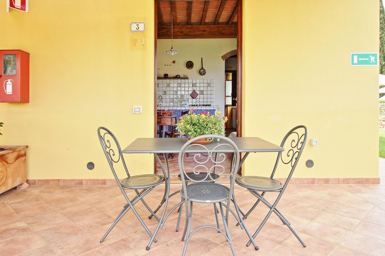 Podere Tre Cipressi Aparthotel Campiglia Marittima Kültér fotó